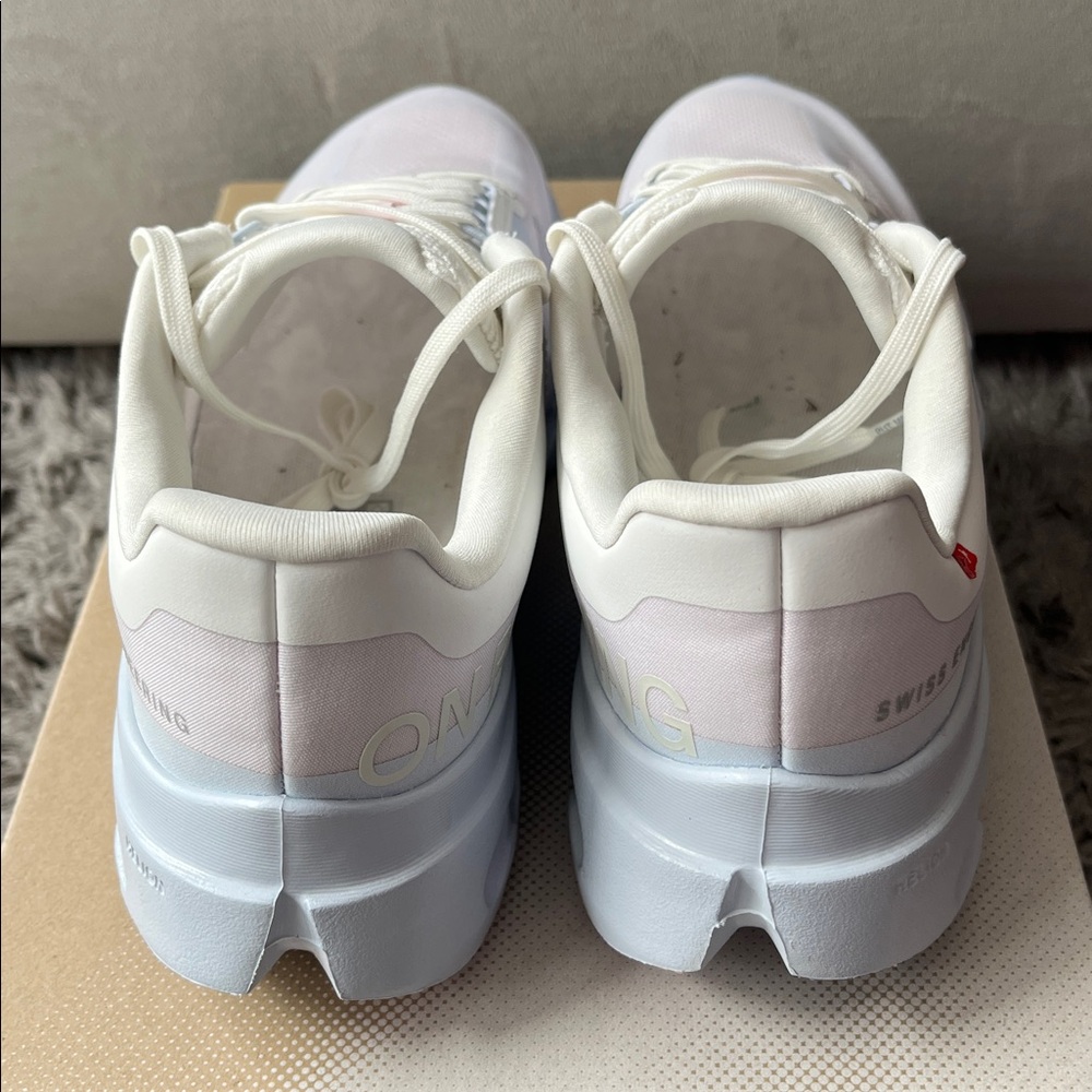ON running. Cloudsurfer Next. Womens US size 7. Peony. Heather. New in box. - Picture 3 of 7